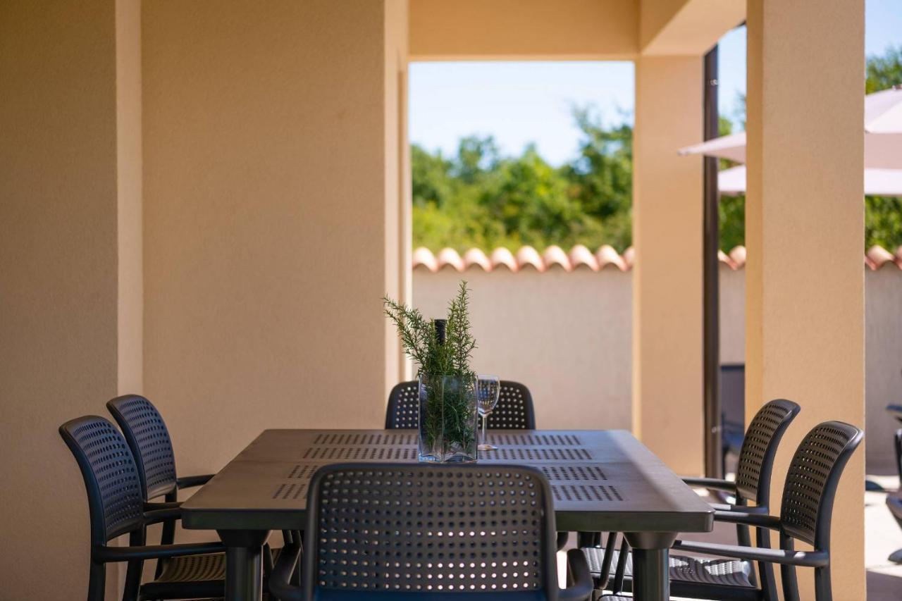 Holiday House Luca Porec Exterior photo